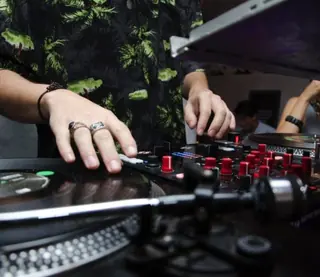 DJ Advice - How to Hire a DJ